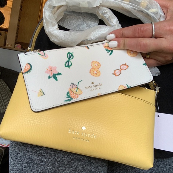 Authentic Kate Spade Saffiano leather top zip Crosby w large card holder - Picture 2 of 15